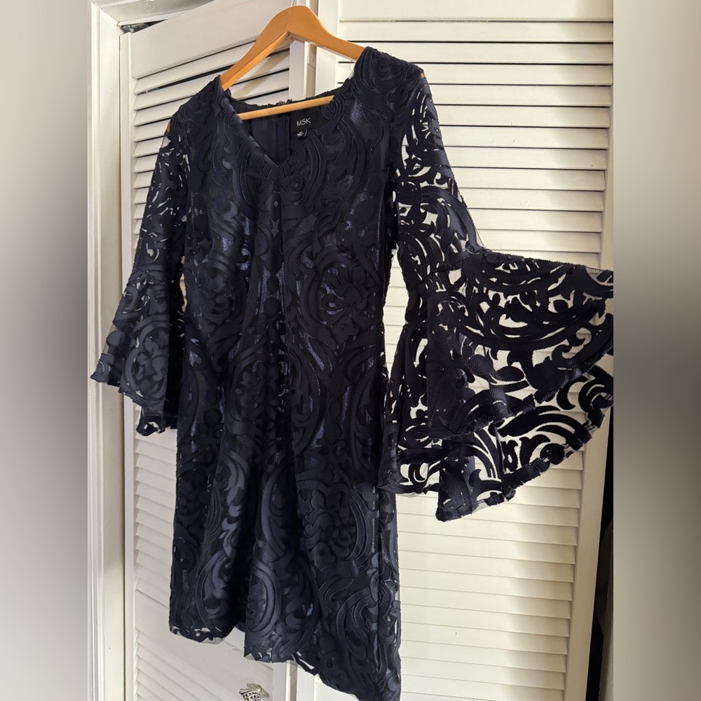 MSK Navy Lace Shift Dress with Flared Sleeves